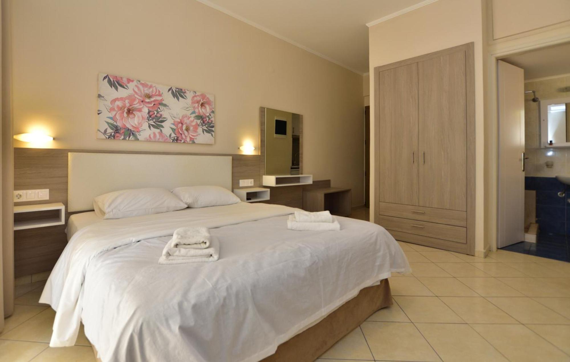Flisvos Rooms ปาไลโอโกรา ภายนอก รูปภาพ